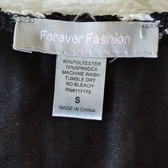 Black Zebra Print, V-Neck Top. Small. Excellent Condition! - Picture 3 of 4